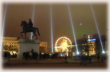 投射光環，Bellecour廣場的龐大陣列