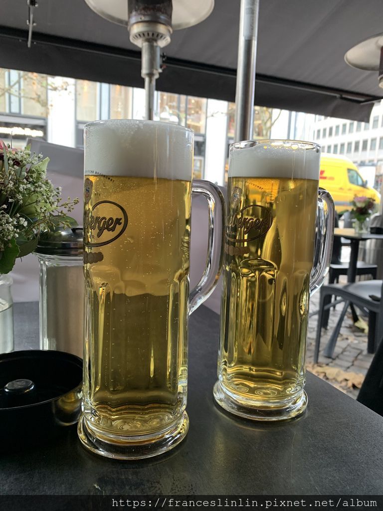 IMG_0301.JPG IMG_0301.JPG