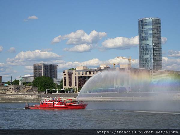 20190529剛好遇上的消防船演練(科隆萊茵河)