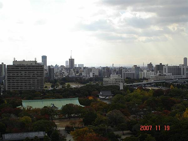 大阪城上眺望10