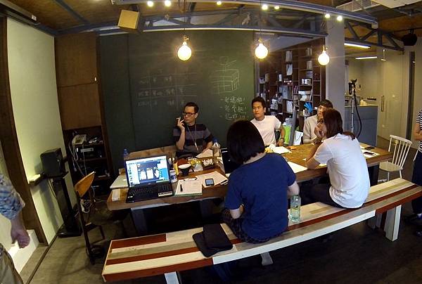 宇宙人002-2.jpg 宇宙人002-2.jpg