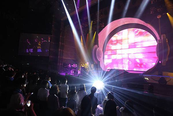 宇宙人005-2宇宙大樂隊.jpg 宇宙人005-2宇宙大樂隊.jpg