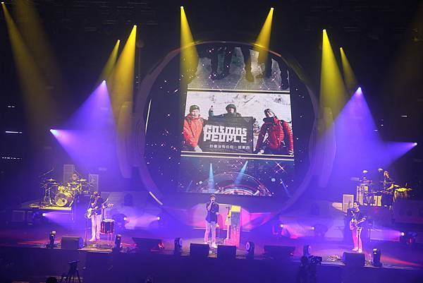 宇宙人014往前.jpg 宇宙人014往前.jpg