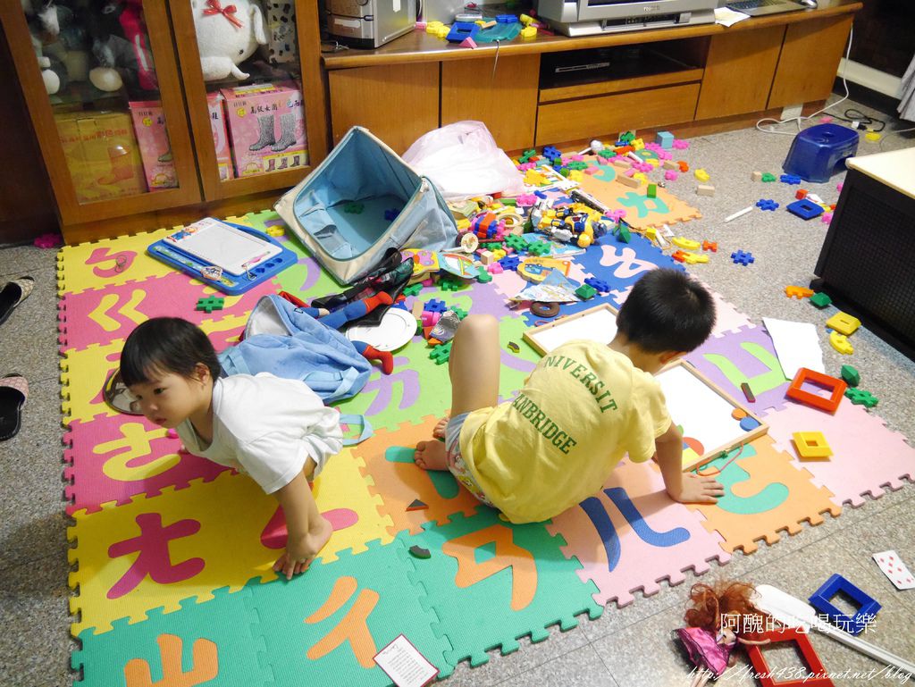 Boxful任意存 到府迷你倉 迷你箱 共享倉 迷你倉2.0 台北租倉庫 收納 租空間 儲物 儲藏室 個人倉儲 租倉庫 換季 大掃除 Boxful任意存 到府迷你倉 迷你箱 共享倉 迷你倉2.0 台北租倉庫 收納 租空間 儲物 儲藏室 個人倉儲 租倉庫 換季 大掃除