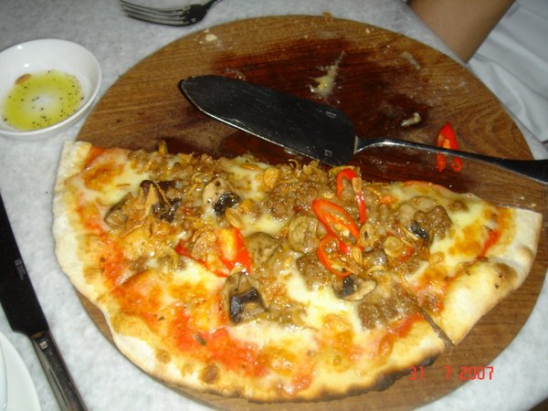 印尼口味牛肉臘pizza