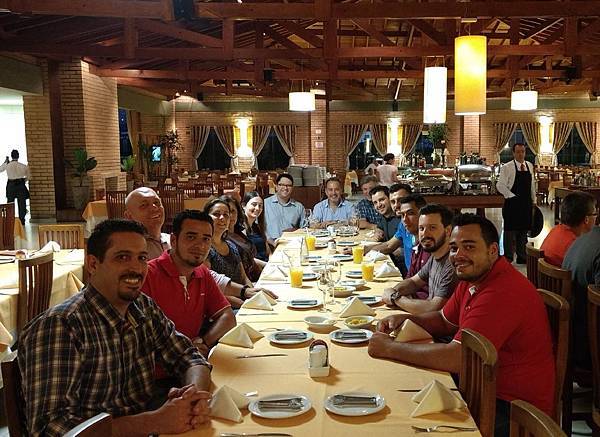 恭喜巴西分公司成立10年,生日快樂.jpg 恭喜巴西分公司成立10年,生日快樂.jpg