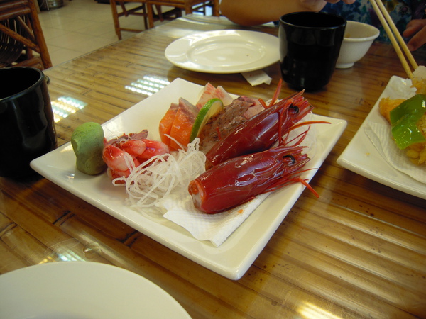 胭脂蝦+生魚片