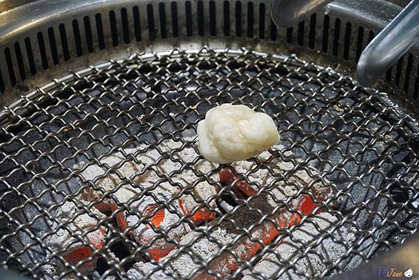 <新北汐止餐廳> 熊老大炭烤 火烤雙吃吃到飽 啤酒無限暢飲 <新北汐止餐廳> 熊老大炭烤 火烤雙吃吃到飽 啤酒無限暢飲