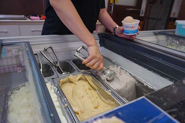 宜蘭蘇澳冰店 新建利冰店自民國42年傳承手法的古早冰 圓臉aj的部落格 痞客邦 宜蘭蘇澳冰店 新建利冰店自民國42年傳承手法的古早冰 圓臉aj的部落格 痞客邦