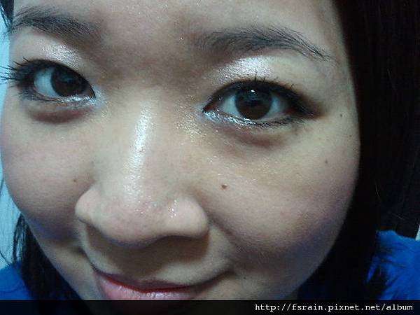 Pink Nuance Eyes & Bronzy Cheeks-closeup2.jpg