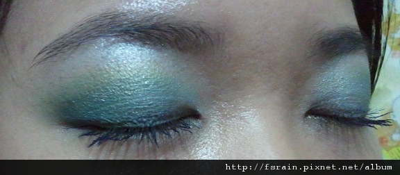 ISMINE78pcPalette-Green Aqua Smokes-CloseUp2.jpg