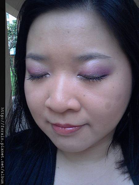 72 Glitter Palette - Pink & Purple Glitz18-DirectDayLight