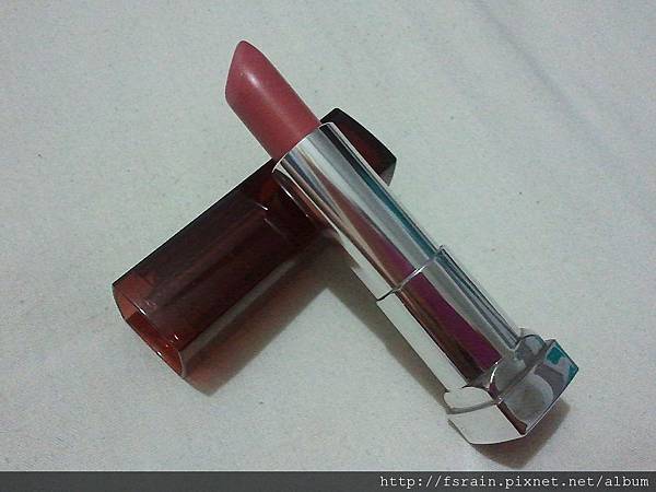 Maybelline ColorSensational Lipstick-235 Warm Me Up-3