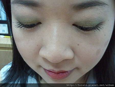 Office Week LOTD-12Apr12-Olive Green with Ruby Kiss12