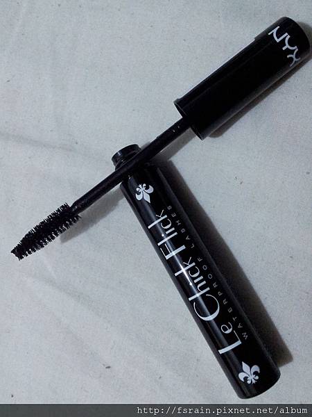 CherryCulture-3rd-NYX-LeChickFlickMascara-Waterproof.Lashes5