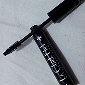 CherryCulture-3rd-NYX-LeChickFlickMascara-Waterproof.Lashes5