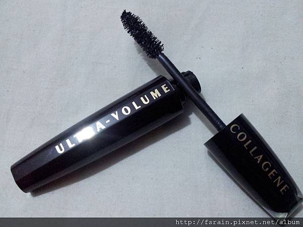 Loreal-UltraVolumeCollageneMascara-07