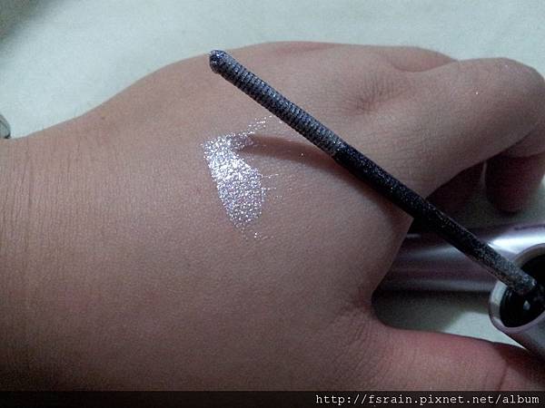 TheFaceShop-GlitterMascara-Silver-06-Swatch