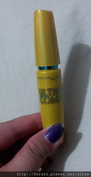 Maybelline-TheMagnumVolumExpressWaterproofMascara-UltraComb-06