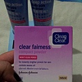 Clean & Clear-Clear Fairness Compact Powder-Natural-01