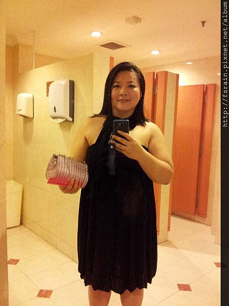 20120512_Wedding Dinner Outfit-Little Black Dress-02