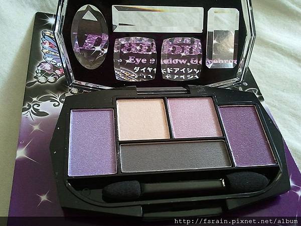 Daiso Diamond Eyeshadow & Eyebrow Palette-Purple-06