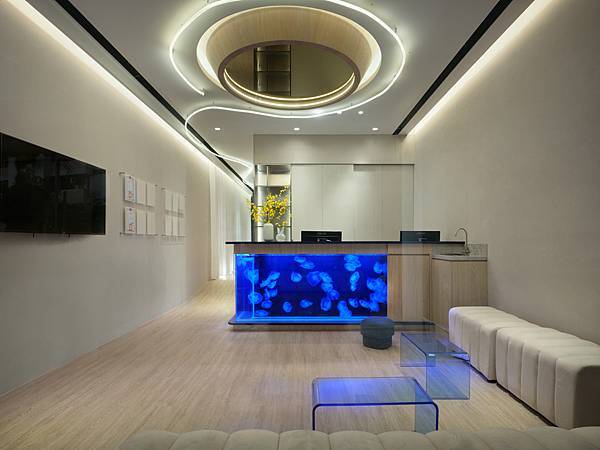 成舍中山三部 黃葆儀、楊皓文、周慧均設計作品 - 育牙牙醫診