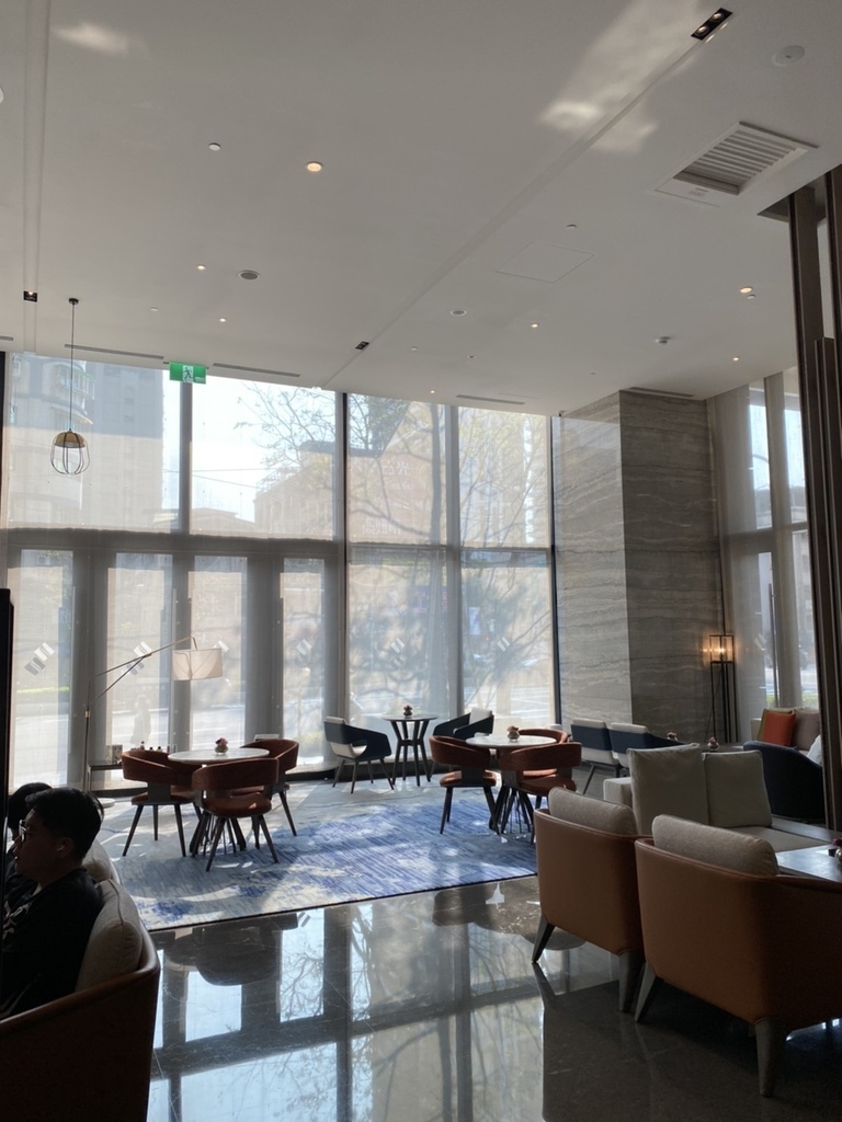 [心得] 新北 新板希爾頓 卓越套房