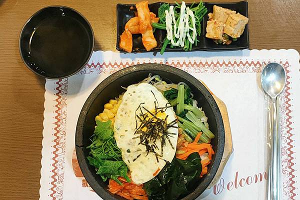 石鍋拌飯,台中巷口美食,餐點介紹-赤客異國料理