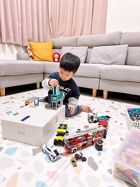 開箱~育兒必備推薦好物_無毒折疊地墊_韓國 Sobble 無