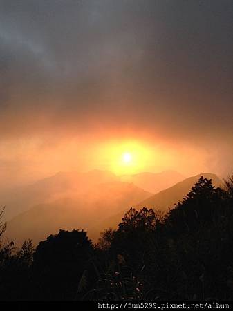 阿里山夕照