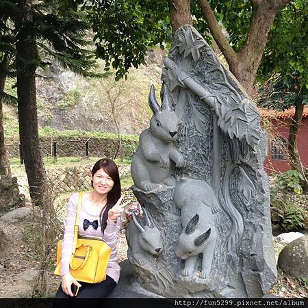 馬來西亞：許先生夫婦、媽媽、姑姑，在阿里山-龍隱寺