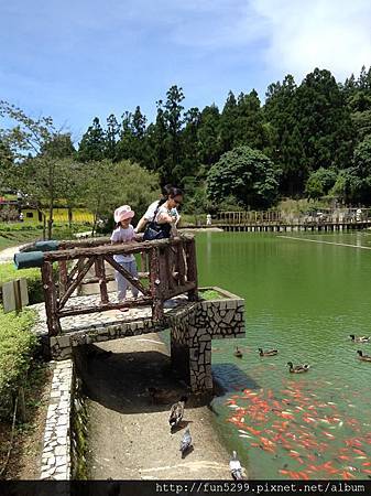 澳門：黃先生,陳小姐與女兒在清境小瑞士花園。