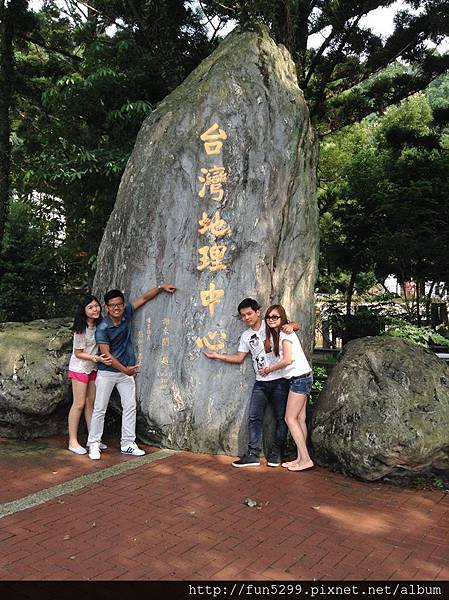 馬來西亞，吉隆坡：林先生兄弟在台灣地理中心~