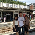 馬來西亞，吉隆坡：秀云，易發，媽媽，在十分幸福車站~