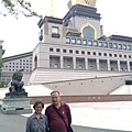 上海 張先生全家福~在中台禪寺。