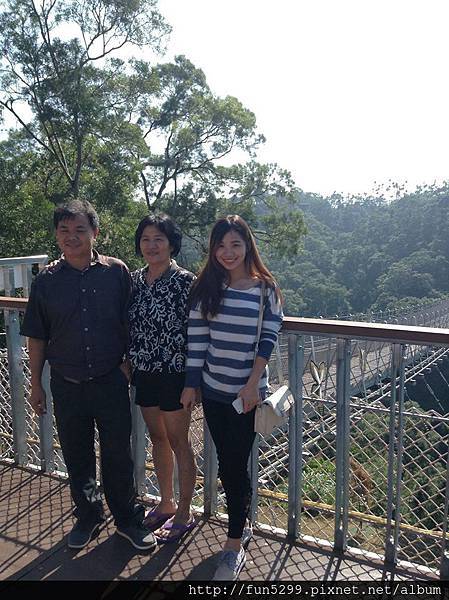 馬來西亞 巴生 林小姐全家福~在天空之橋。