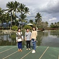 新加坡 詩婷、凱婷、媽媽~在花蓮立川漁場~
