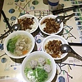 馬來西亞 吉打 稚倩、紋琳、雨家~在蘇媽媽湯圓享用美味午餐。