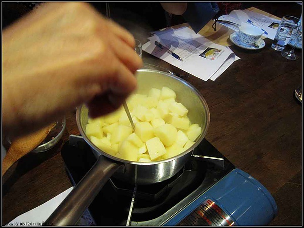 IMG_3035 cooked potato.jpg
