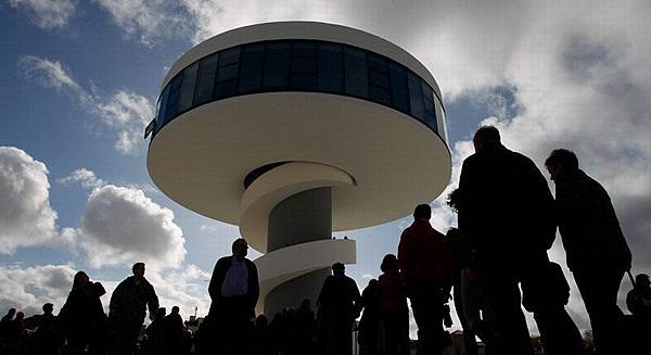 Niemeyer-Center-8