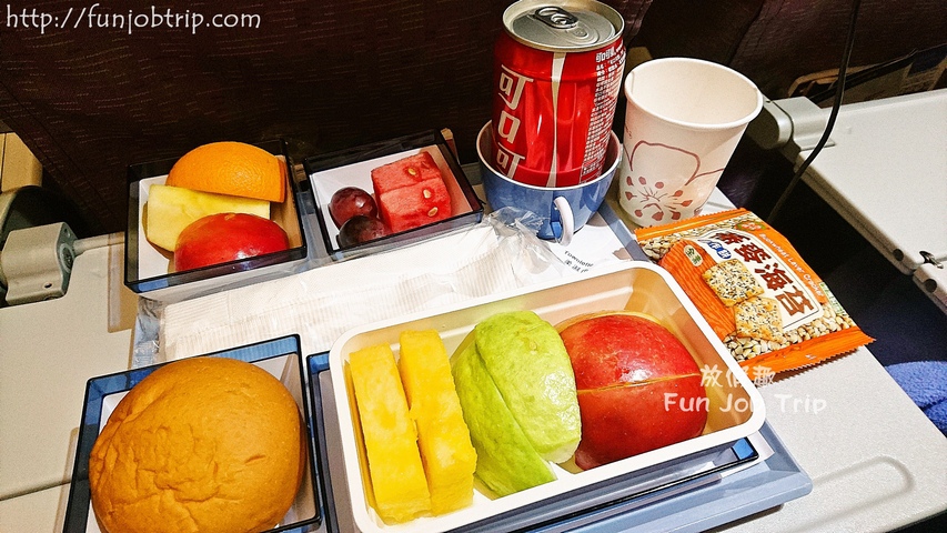 華航飛機餐中華航空 台北(TPE) 曼谷(BKK) A330-300 & 747-400經濟艙(兒童餐,素食餐,水果餐,CI837,CI834) @ 放假趣 {Fun Job ...