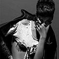 Rihanna-Inez-Vinoodh3-730x733.jpg