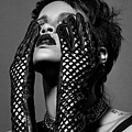 Rihanna-Inez-Vinoodh5-730x1096.jpg