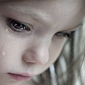 Heartbreaking-sad-eyes-tears-photography5.jpg