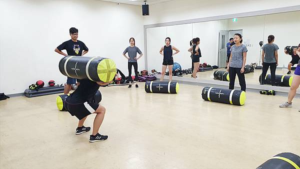 運動防疫-MAXXMMA-水氣沙袋