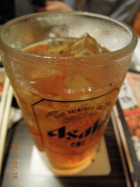 【台北│中山站】第一次在台灣吃日式居酒屋，喜歡這種居酒屋吵鬧的氛圍，絕對會再二訪的口袋店─吞兵衛