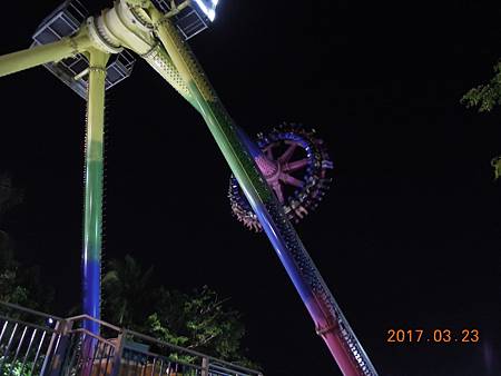 【菲律賓】馬尼拉沿海地帶的STAR CITY遊樂園，玩雲霄飛車去+松都苑韓國烤肉#126