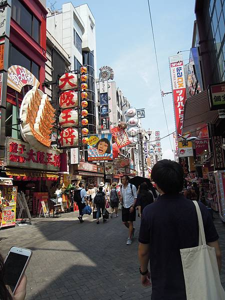 【日本│大阪】一日觀光客，甜點選擇多到爆炸─LE PINEA