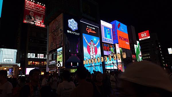 【大阪│心齋橋】大阪生活的日常，久違一年的HARBS蛋糕+在